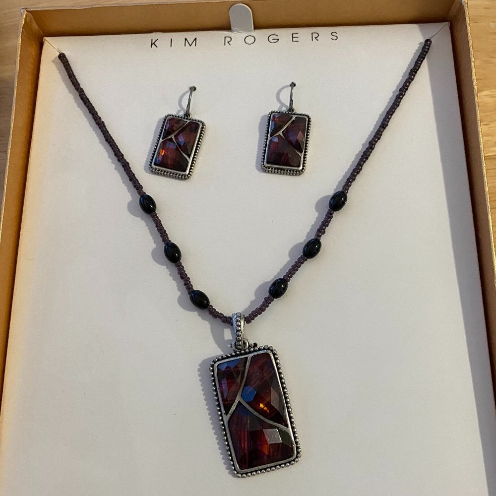 Kim Rogers Necklace & Earring set